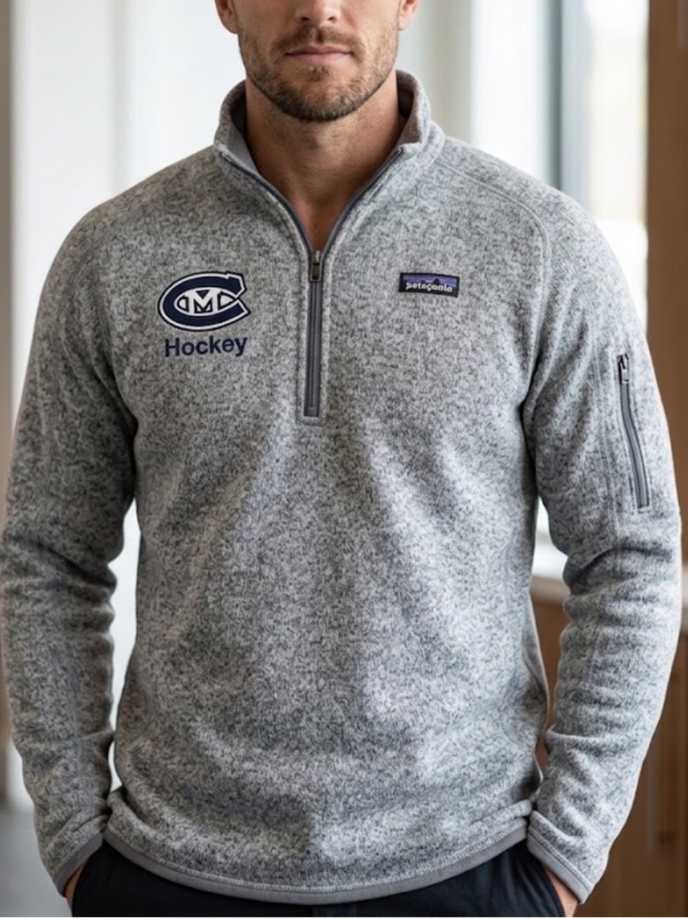 Patagonia Men’s Heather Gray hockey  Quarter-Zip Fleece with  Logo! L